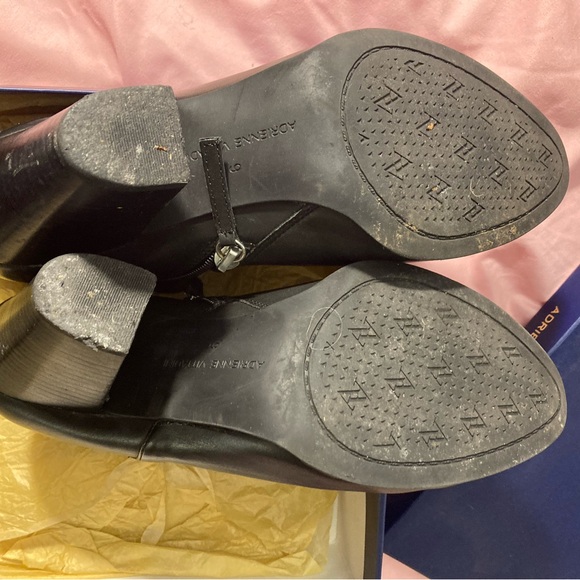 Adrienne Vittadini Black Women's Ankle Boots - Picture 6 of 6